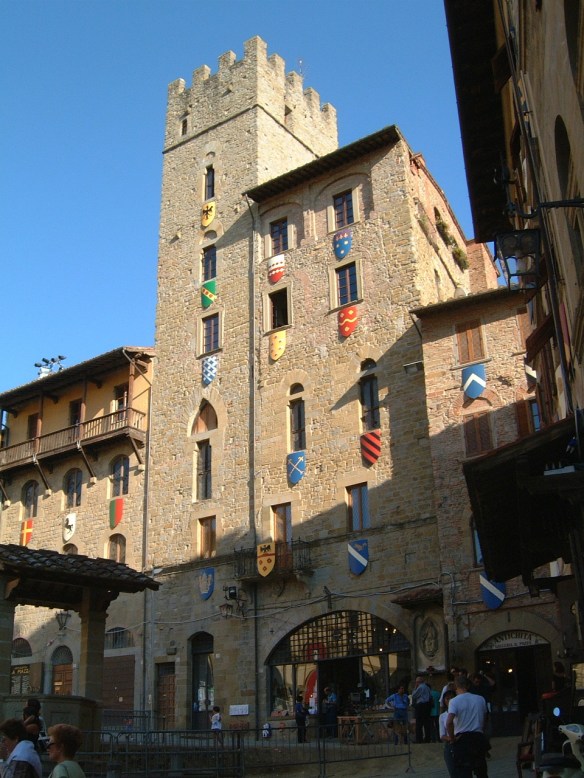 Arezzo1